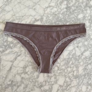 Victorias Secret Cheekini / Petit Bikini